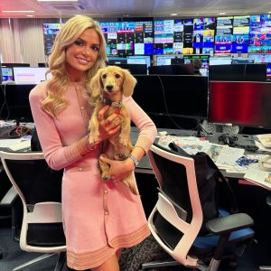 Credit: <a href="https://www.instagram.com/elliecostellotv" target="_blank">@elliecostellotv</a>