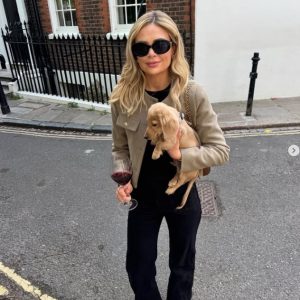 Credit: <a href="https://www.instagram.com/elliecostellotv" target="_blank">@elliecostellotv</a>