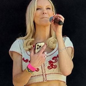 Credit: <a href="https://www.instagram.com/stephanie.hirst/" target="_blank">@stephanie.hirst</a>